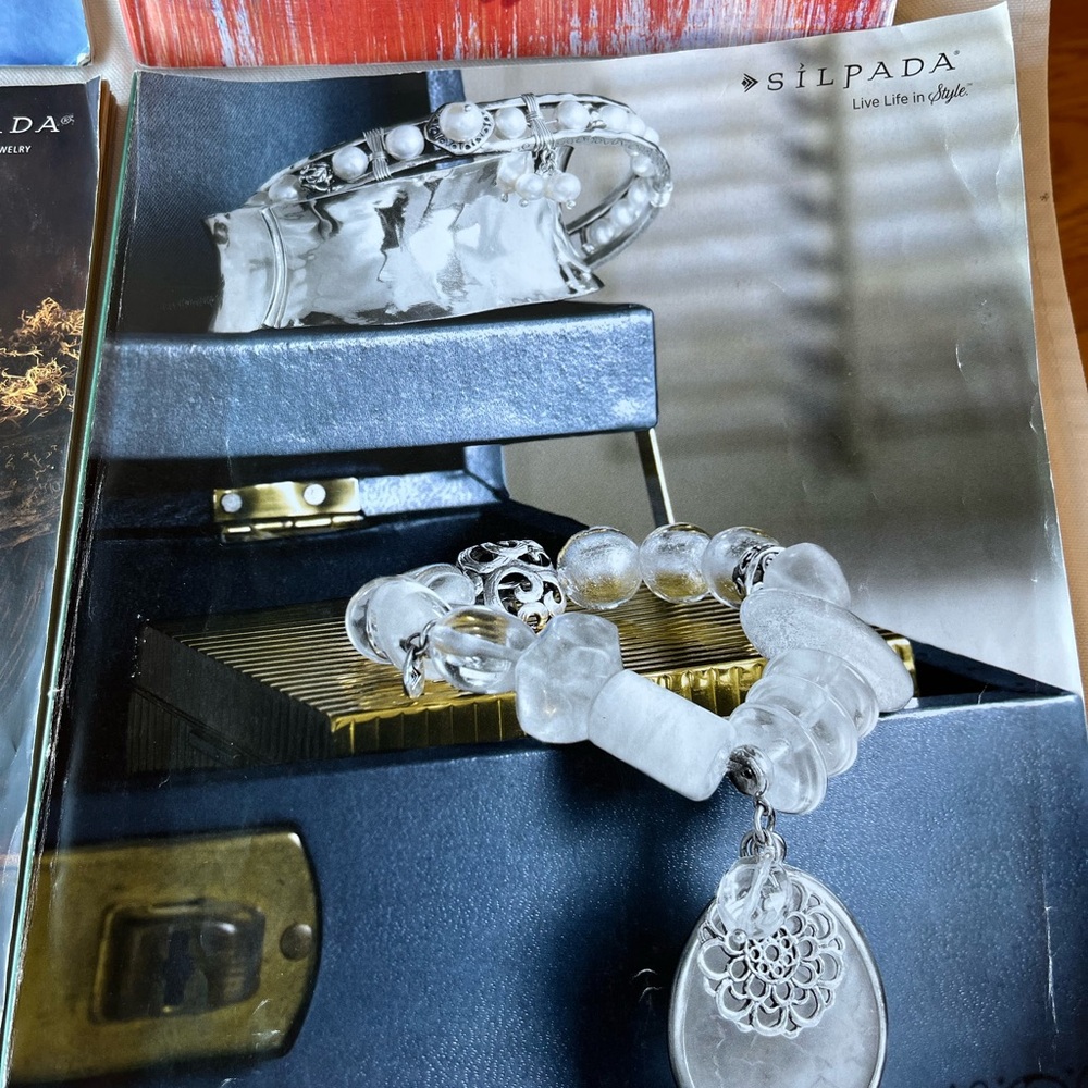 Collection of 4 Silpada Catalogs - Picture 5 of 5